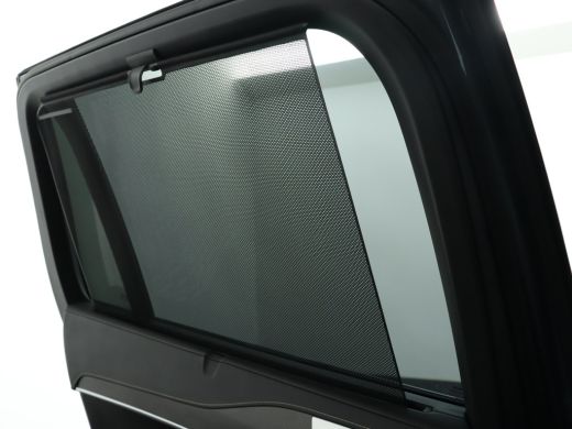 Volvo  XC90 T8 AWD R-Design Intro Edition full option | Bowers & Wilkins | Luchtvering | ActivLease financial lease