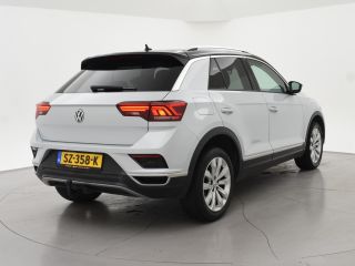 Volkswagen T-Roc 1.5 TSI 150 PK DSG SPORT BTW + TREKHAAK | VIRTUAL COCKPIT | CAMERA | ADAPTIVE CRUISE | CARPLAY