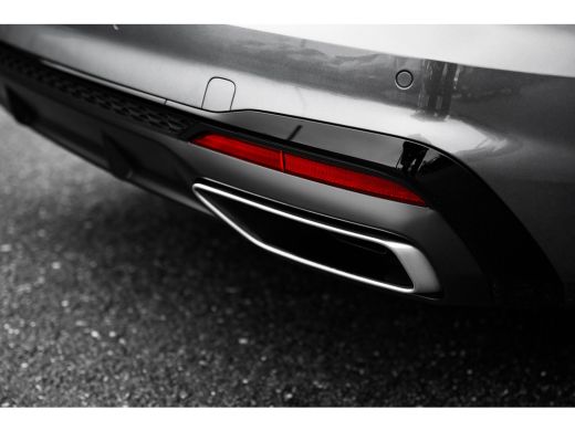 Audi A4 Avant 35 TFSI S edition Competition | Aluminium interieur afwerking | Armsteun voor | Buitenspieg... ActivLease financial lease