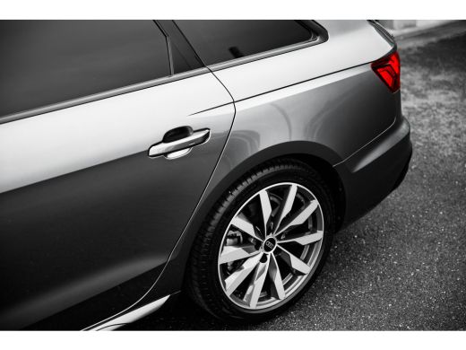 Audi A4 Avant 35 TFSI S edition Competition | Aluminium interieur afwerking | Armsteun voor | Buitenspieg... ActivLease financial lease