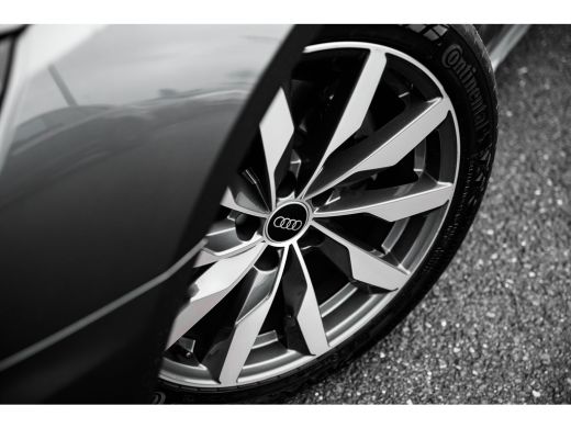 Audi A4 Avant 35 TFSI S edition Competition | Aluminium interieur afwerking | Armsteun voor | Buitenspieg... ActivLease financial lease