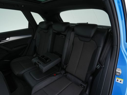 Audi Q5 Audi Q5 50 TFSI e S-Line Black-Edition Quattro Plug-In (INCL-BTW) *PANO | LEATHER-FABRIC | FULL-L... ActivLease financial lease