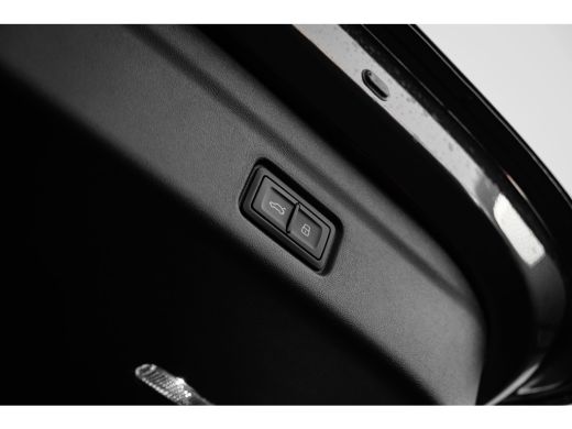 Audi Q6 e-tron Advanced edition, Q6 e-tron (2025) Panorama dak | MMI Bijrijdersscherm | Luchtvering | Elek. stoe... ActivLease financial lease