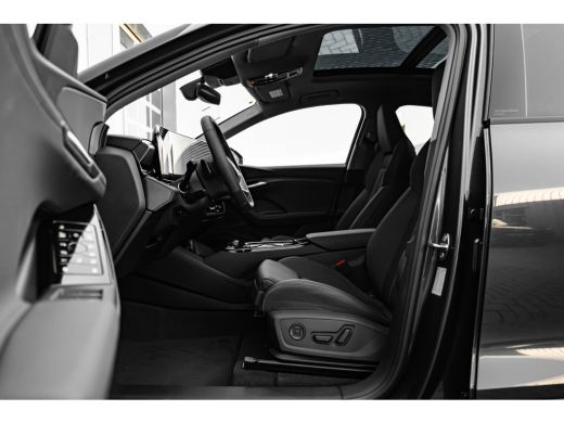 Audi Q6 e-tron Advanced edition, Q6 e-tron (2025) Panorama dak | MMI Bijrijdersscherm | Luchtvering | Elek. stoe... ActivLease financial lease