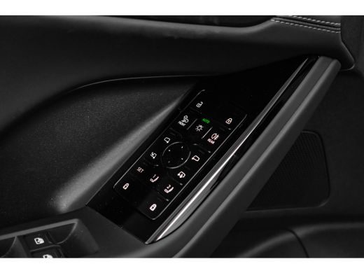 Audi Q6 e-tron Advanced edition, Q6 e-tron (2025) Panorama dak | MMI Bijrijdersscherm | Luchtvering | Elek. stoe... ActivLease financial lease