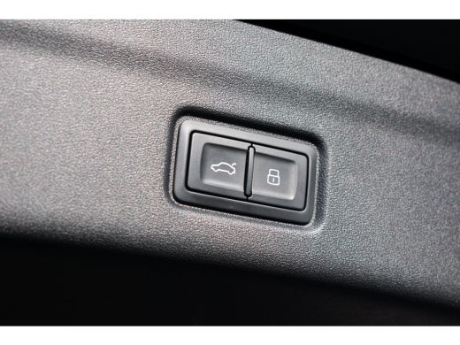 Audi SQ6 quattro 100 kWh -Pano-21"-Head up-Sportstoelen-ACC-360- ActivLease financial lease