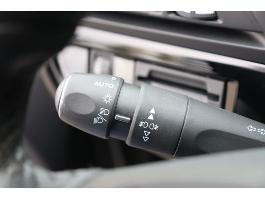 Citroën Grand C4 Spacetourer Citroën 1.2 PURETECH 130PK 7-ZITS SHINE ORIGINS / NAVI / CLIMA / LED / PDC / 17" LMV / CAMERA / K... ActivLease financial lease