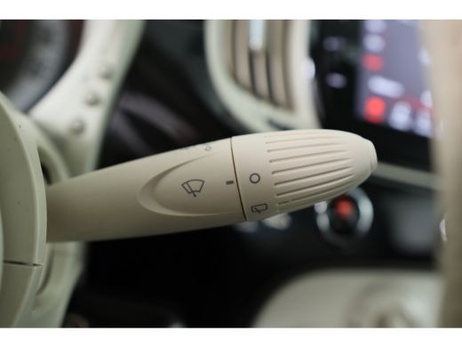 Fiat 500 1.0 Hybrid Lounge | Navi By Apple Carplay & Android Auto | Cruise Control | Lichtmetalen velgen |... ActivLease financial lease