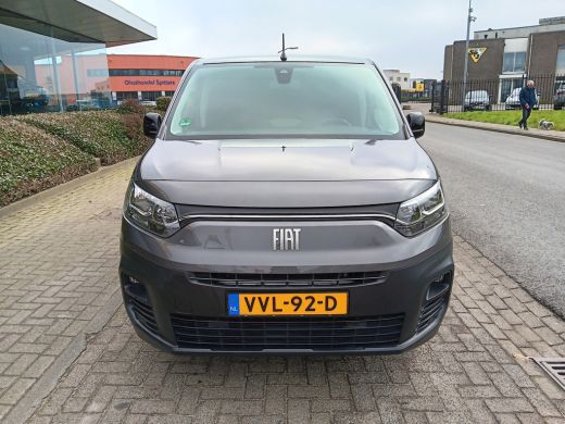 Fiat Doblò 1.5D 100pk L1 1000kg, 3-zitter, Airco, PDC, Camera, Trekhaak incl. 12 mnd BOVAG-garantie ActivLease financial lease