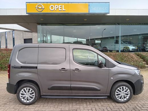Fiat Doblò 1.5D 100pk L1 1000kg, 3-zitter, Airco, PDC, Camera, Trekhaak incl. 12 mnd BOVAG-garantie ActivLease financial lease