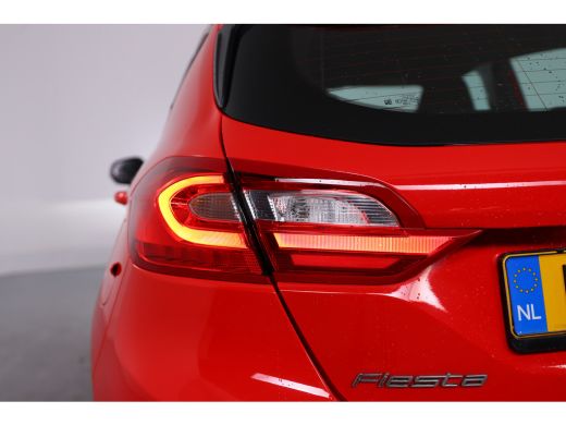 Ford Fiesta 1.0 EcoBoost ST-Line Automaat | 1e Eigenaar! | Winter Pack | BLIS | Camera | Parkeersensoren V+A ... ActivLease financial lease