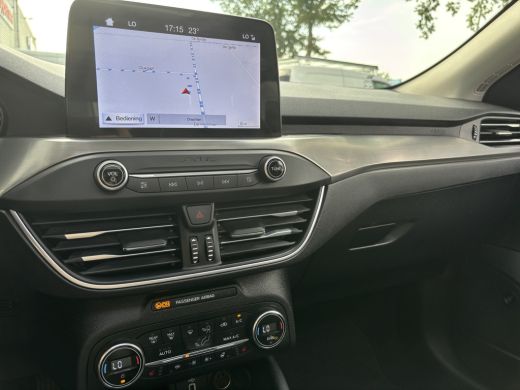 Ford Focus 1.0 EcoBoost Titanium Panodak | Stoel |Stuur Verwarming | Topstaat! ActivLease financial lease