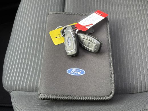 Ford Focus 1.0 EcoBoost Titanium Panodak | Stoel |Stuur Verwarming | Topstaat! ActivLease financial lease