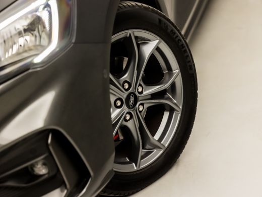 Ford Focus 1.5 EcoBoost ST Line Sport 150Pk Automaat (APPLE CARPLAY, GROOT NAVI, CLIMATE, RODE REMKLAUWEN, C... ActivLease financial lease