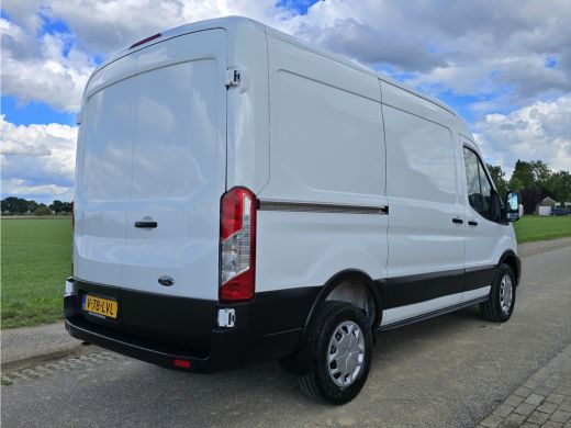 Ford Transit 350 2.0 TDCI L2 H2 - 130 Pk - Euro 6 - Airco - Cruise Control ActivLease financial lease