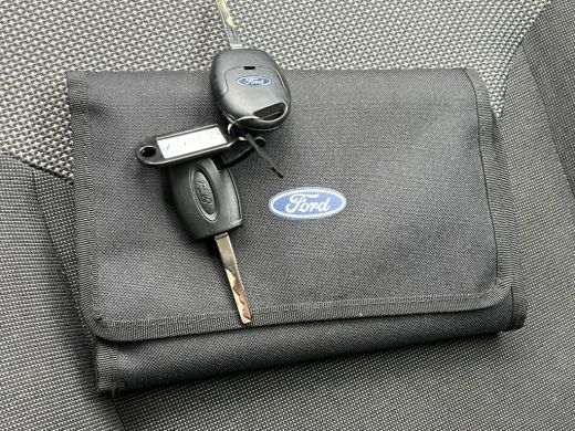 Ford Transit Courier 1.5 TDCI Ambiente Airco | Navigatie | 4 Cillinder | Imperiaal ActivLease financial lease