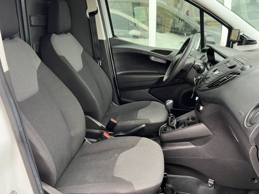 Ford Transit Courier 1.5 TDCI Ambiente Airco | Navigatie | 4 Cillinder | Imperiaal ActivLease financial lease