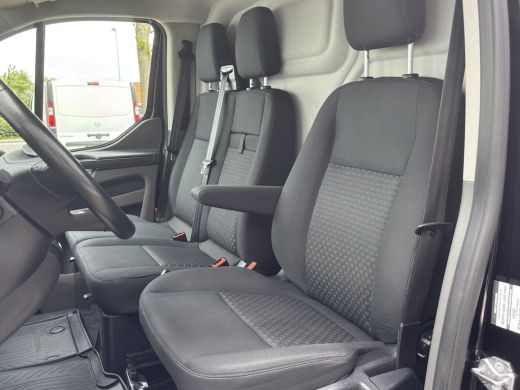 Ford Transit Custom 300 2.0 TDCI L2H1 Trend | Navi | Apple Carplay | Cruise ActivLease financial lease