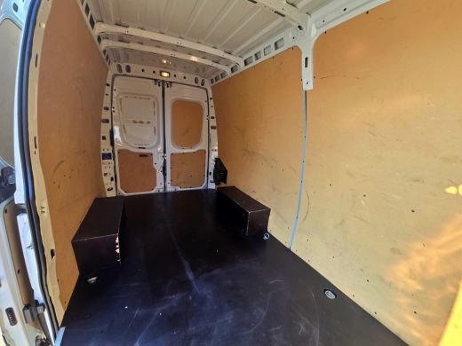 Iveco Daily 35S14V 2.3 352L H2 L2L H2 - 140 Pk - Euro 6 - Airco - Cruise Control ActivLease financial lease