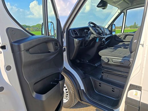 Iveco Daily 35S14V 2.3 352L H2 L2L H2 - 140 Pk - Euro 6 - Airco - Cruise Control ActivLease financial lease