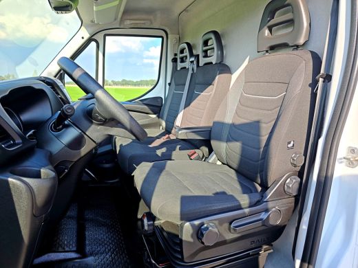 Iveco Daily 35S14V 2.3 352L H2 L2L H2 - 140 Pk - Euro 6 - Airco - Cruise Control ActivLease financial lease