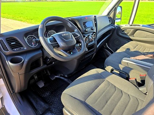 Iveco Daily 35S14V 2.3 352L H2 L2L H2 - 140 Pk - Euro 6 - Airco - Cruise Control ActivLease financial lease