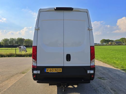 Iveco Daily 35S14V 2.3 352L H2 L2L H2 - 140 Pk - Euro 6 - Airco - Cruise Control ActivLease financial lease