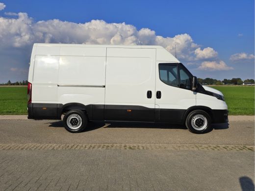 Iveco Daily 35S14V 2.3 352L H2 L2L H2 - 140 Pk - Euro 6 - Airco - Cruise Control ActivLease financial lease