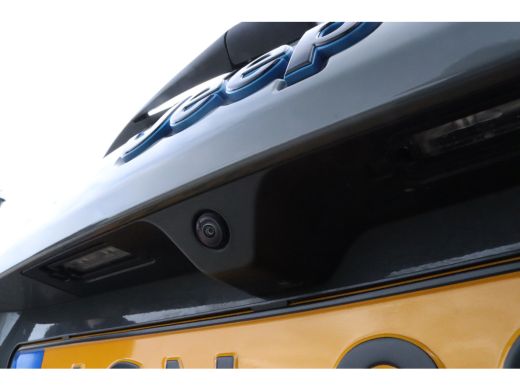 Jeep Compass 4xe 240 Plug-in Hybrid Electric Overland | Achteruitrijcamera | Airco (automatisch) | Apple Carpl... ActivLease financial lease