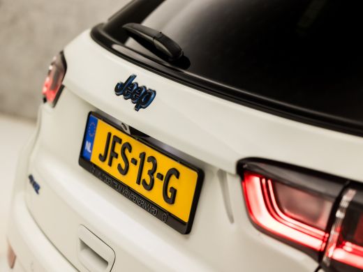 Jeep Compass 4xe 240 Plug-in Hybrid Electric S Automaat 240Pk (GROOT NAVI, APPLE CARPLAY, CAMERA, LEDER, ELEKT... ActivLease financial lease