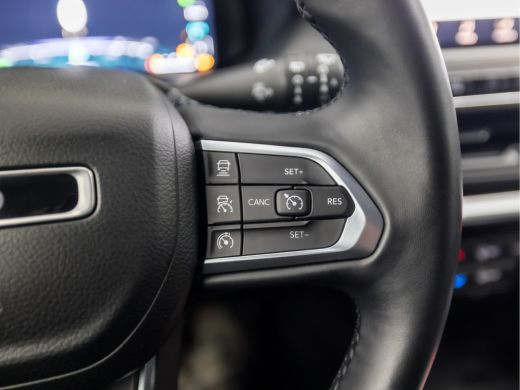 Jeep Compass 4xe 240 Plug-in Hybrid Electric S Automaat 240Pk (GROOT NAVI, APPLE CARPLAY, CAMERA, LEDER, ELEKT... ActivLease financial lease