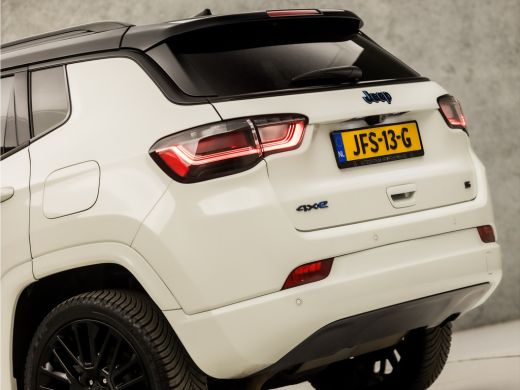 Jeep Compass 4xe 240 Plug-in Hybrid Electric S Automaat 240Pk (GROOT NAVI, APPLE CARPLAY, CAMERA, LEDER, ELEKT... ActivLease financial lease