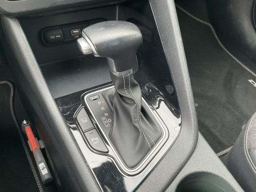 Kia Niro 1.6 GDi Hybrid DynamicLine 1Eig Trekhaak Nav/Cam Adap.Cruise Carplay NL-Auto! ActivLease financial lease