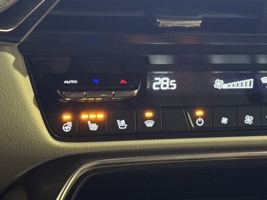 Mazda CX-60 2.5 e-SkyActiv PHEV Takumi Stoelverwarming en Ventilatie | Elek. Stoelen | Esdoorn interieurafwer... ActivLease financial lease