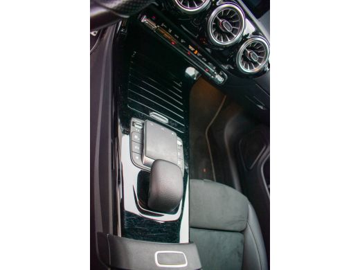 Mercedes-Benz CLA Shooting Brake 250 e Business Solution AMG Limited -Trekhaak-Navi-Led-Carplay- ActivLease financial lease