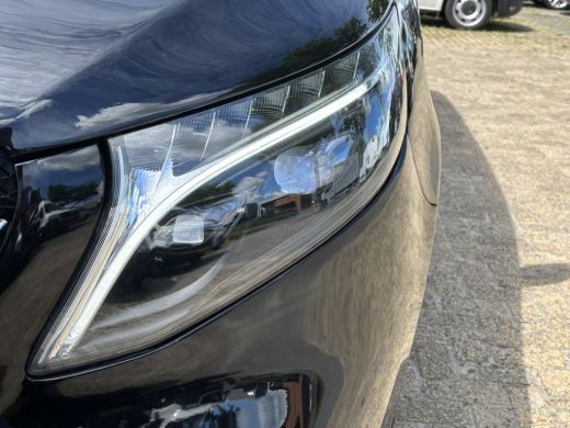 Mercedes-Benz V-Klasse 250d Extra Lang Avantgarde Edition | VIP | AMG Pakket | Sport onderstel ActivLease financial lease