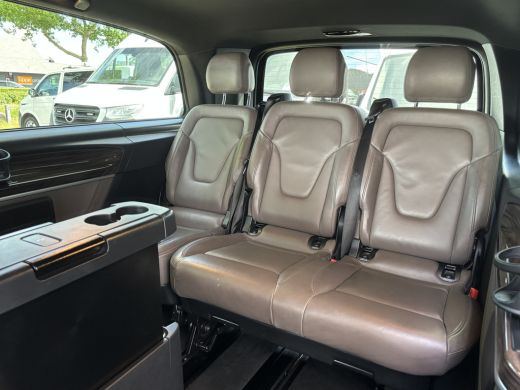 Mercedes-Benz V-Klasse 250d Extra Lang Avantgarde Edition | VIP | AMG Pakket | Sport onderstel ActivLease financial lease