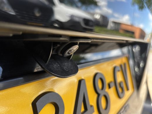 Mercedes-Benz V-Klasse 250d Extra Lang Avantgarde Edition | VIP | AMG Pakket | Sport onderstel ActivLease financial lease