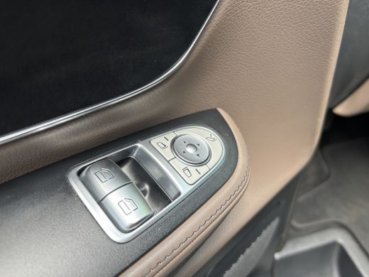 Mercedes-Benz V-Klasse 250d Extra Lang Avantgarde Edition | VIP | AMG Pakket | Sport onderstel ActivLease financial lease