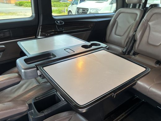 Mercedes-Benz V-Klasse 250d Extra Lang Avantgarde Edition | VIP | AMG Pakket | Sport onderstel ActivLease financial lease