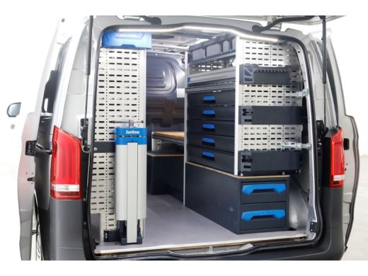 Mercedes-Benz Vito 114 CDI 136pk Compact 9G Automaat 2x Schuifdeur/LED/Camera/Inrichting 05-2022 ActivLease financial lease