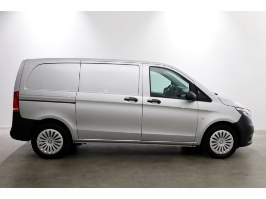 Mercedes-Benz Vito 114 CDI 136pk Compact 9G Automaat 2x Schuifdeur/LED/Camera/Inrichting 05-2022 ActivLease financial lease