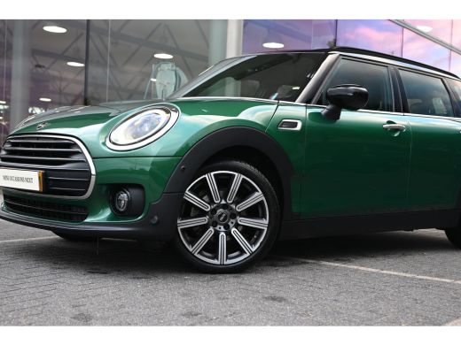 Mini Clubman Cooper Automaat / Panoramadak / Achteruitrijcamera / Comfort Access / LED / Stoelverwarming / Har... ActivLease financial lease