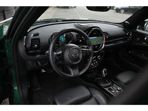 Mini Clubman Cooper Automaat / Panoramadak / Achteruitrijcamera / Comfort Access / LED / Stoelverwarming / Har... ActivLease financial lease
