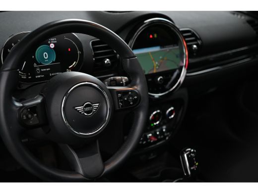 Mini Clubman Cooper Automaat / Panoramadak / Achteruitrijcamera / Comfort Access / LED / Stoelverwarming / Har... ActivLease financial lease