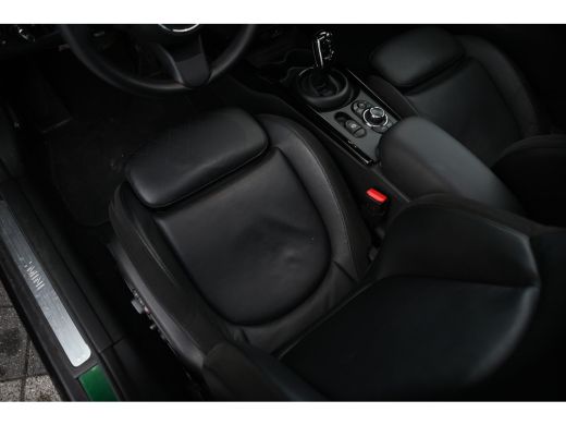 Mini Clubman Cooper Automaat / Panoramadak / Achteruitrijcamera / Comfort Access / LED / Stoelverwarming / Har... ActivLease financial lease
