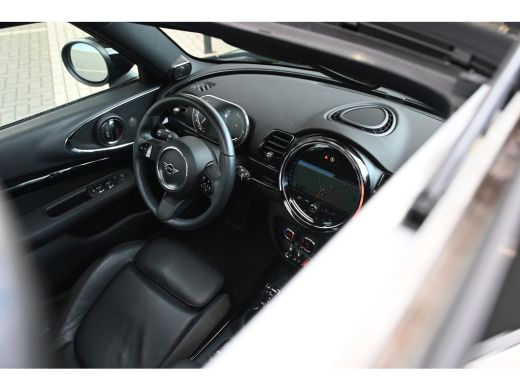 Mini Clubman Cooper Automaat / Panoramadak / Achteruitrijcamera / Comfort Access / LED / Stoelverwarming / Har... ActivLease financial lease