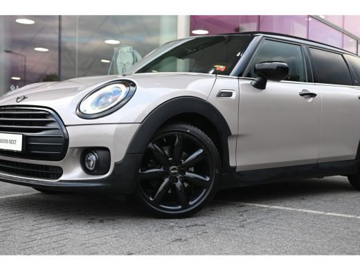 Mini Clubman Cooper Automaat / Panoramadak / Achteruitrijcamera / Comfort Access / Stuurverwarming / LED / Com... ActivLease financial lease