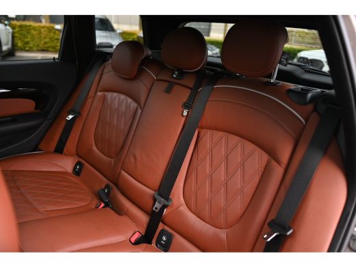 Mini Clubman Cooper Automaat / Panoramadak / Achteruitrijcamera / Comfort Access / Stuurverwarming / LED / Com... ActivLease financial lease