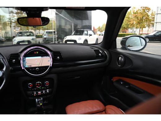 Mini Clubman Cooper Automaat / Panoramadak / Achteruitrijcamera / Comfort Access / Stuurverwarming / LED / Com... ActivLease financial lease
